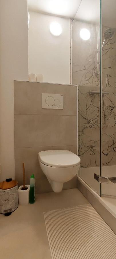 La Douce Angevine - La Perruche - Proche Centre Apartment Angers Ngoại thất bức ảnh