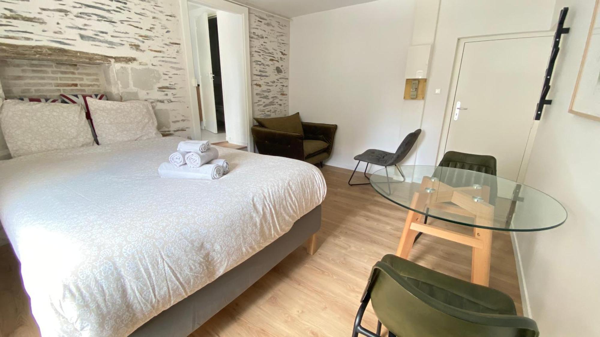 La Douce Angevine - La Perruche - Proche Centre Apartment Angers Ngoại thất bức ảnh